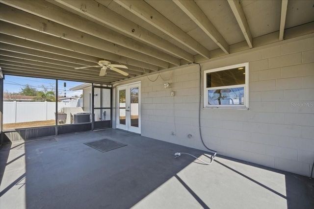 6116 N GLEN AVENUE, Tampa, FL 33614