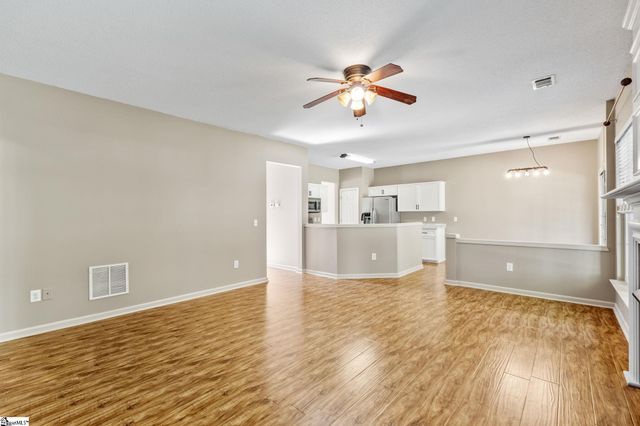 2 Innisbrook Lane, Simpsonville, SC 29681