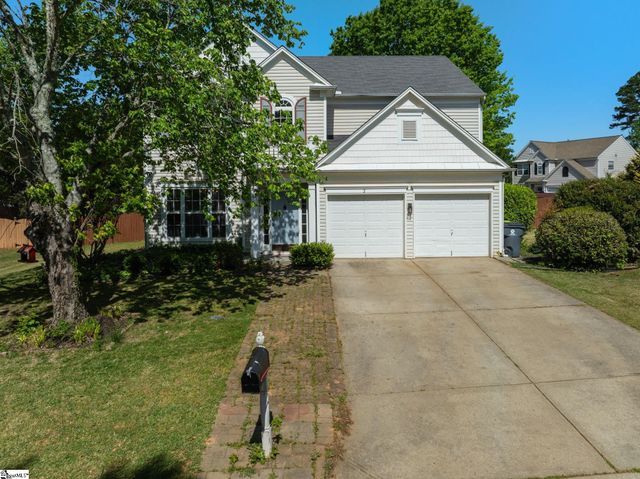 2 Innisbrook Lane, Simpsonville, SC 29681