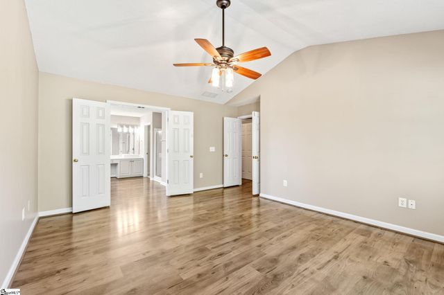 2 Innisbrook Lane, Simpsonville, SC 29681