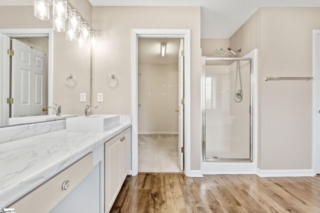 2 Innisbrook Lane, Simpsonville, SC 29681