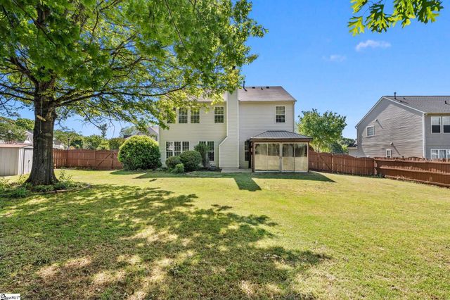 2 Innisbrook Lane, Simpsonville, SC 29681