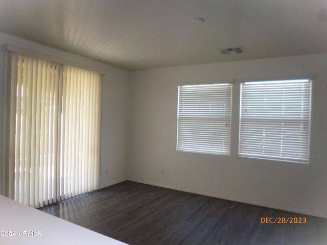 18436 W Nambe Street, Goodyear, AZ 85338