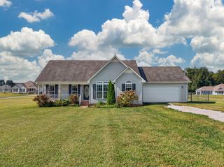 195 Patrick Rd, Fayetteville, TN 37334