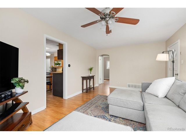 4645 Vallejo St, Denver, CO 80211