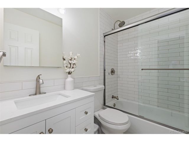 4645 Vallejo St, Denver, CO 80211