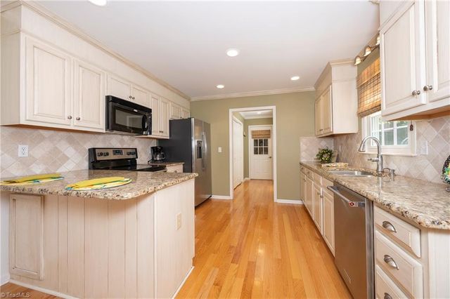 103 Camille Court, King, NC 27021