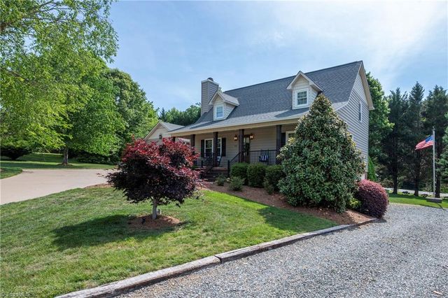 103 Camille Court, King, NC 27021