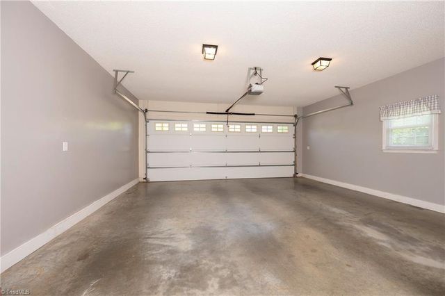103 Camille Court, King, NC 27021