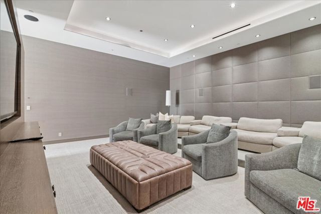 1232 Sunset Plaza Drive, Los Angeles, CA 90069