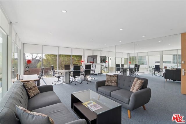 1232 Sunset Plaza Drive, Los Angeles, CA 90069