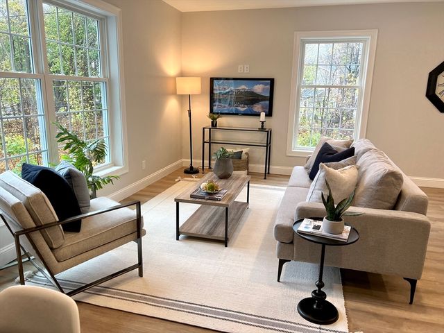 64 Holten 302, Danvers, MA 01923