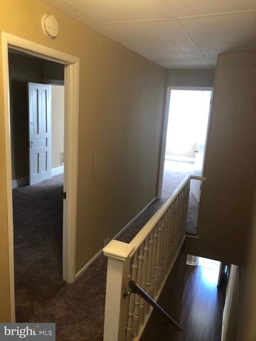 320 POWELL ST, Gloucester City, NJ 08030