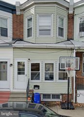 320 POWELL ST, Gloucester City, NJ 08030