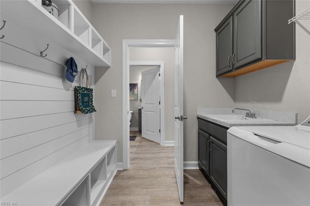 1707 Bancroft RD, Chesapeake, VA 23320