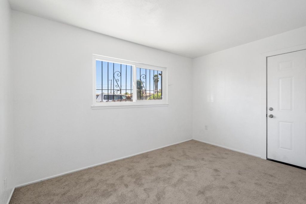 Image 26 of property listing at 4584 E Tulare Street, Fresno, CA 93702