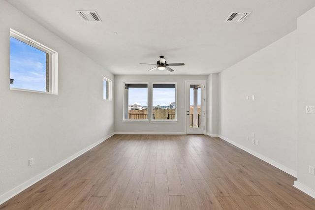 216 High Valley Drive, Liberty Hill, TX 78642
