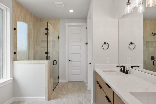216 High Valley Drive, Liberty Hill, TX 78642