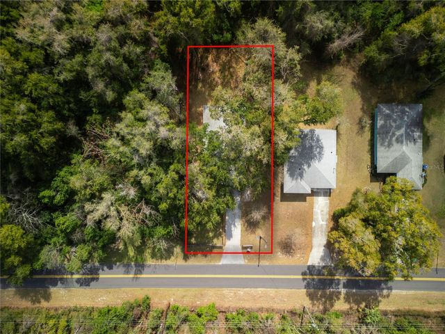 600 W CLARKE STREET, Wildwood, FL 34785