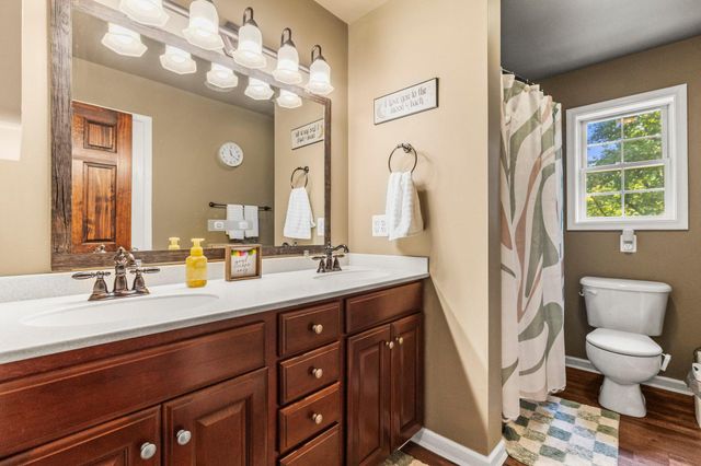 1445 BRYSONIA WENKSVILLE RD, Biglerville, PA 17307