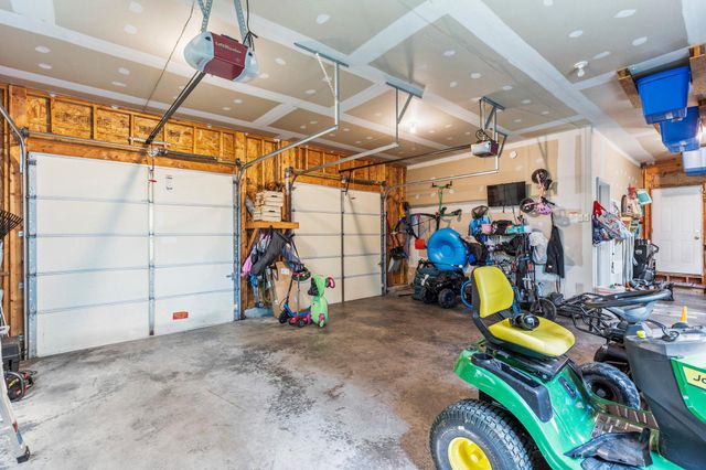 1445 BRYSONIA WENKSVILLE RD, Biglerville, PA 17307