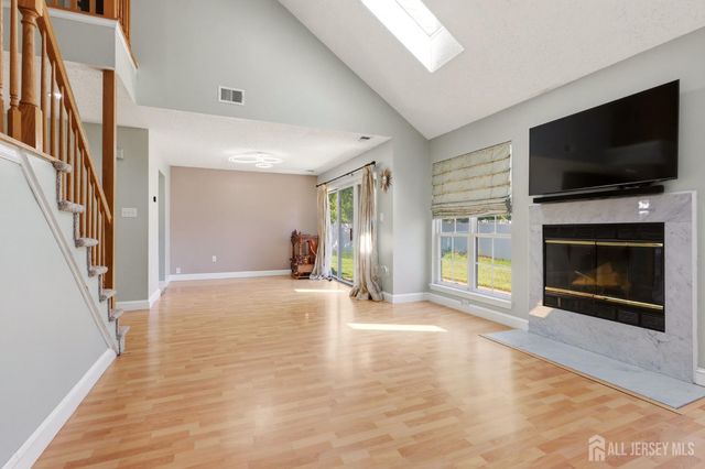 50 Glen Oaks Court, Old Bridge, NJ 08857