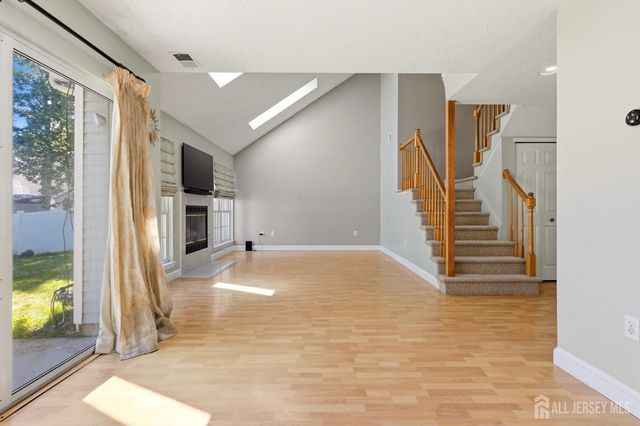 50 Glen Oaks Court, Old Bridge, NJ 08857
