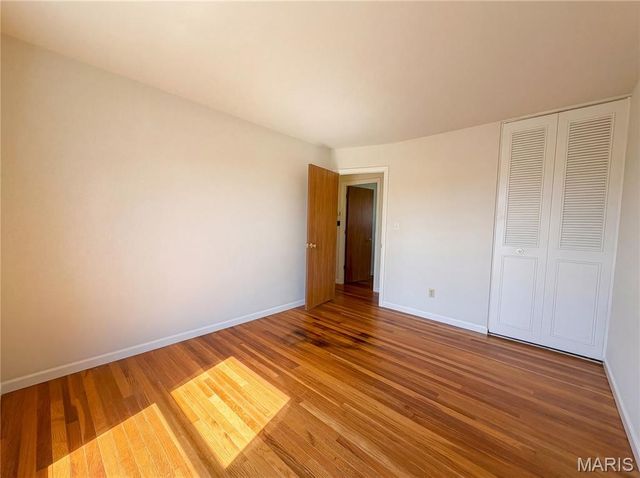 2243 Bolton Street, St Charles, MO 63301