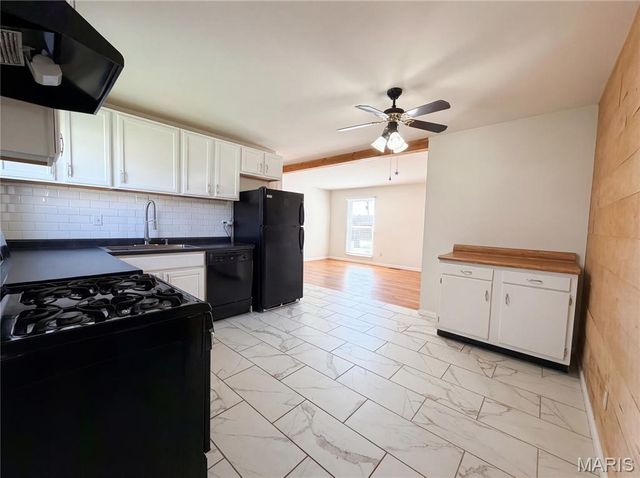 2243 Bolton Street, St Charles, MO 63301