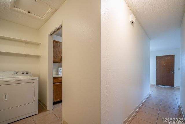 2069 California Avenue 17C, Wahiawa, HI 96786
