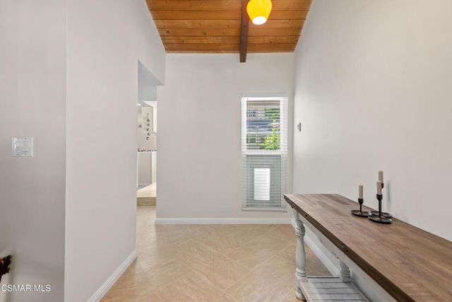 4230 Canoga Avenue, Woodland Hills, CA 91364