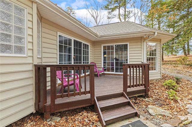 577 Broadmoor Court, Sanford, NC 27332