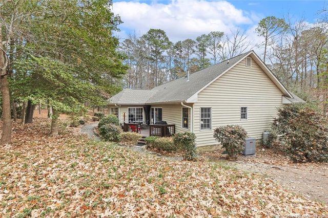 577 Broadmoor Court, Sanford, NC 27332