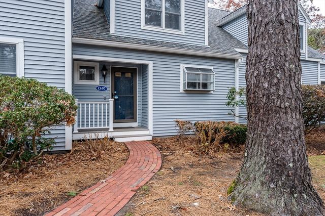 97 Shellback Way 97, Mashpee, MA 02649