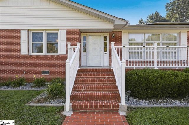 105 Lipscombe Drive, Travelers Rest, SC 29690