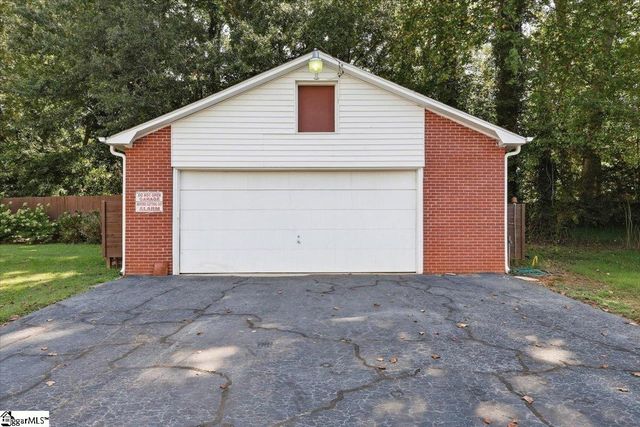 105 Lipscombe Drive, Travelers Rest, SC 29690