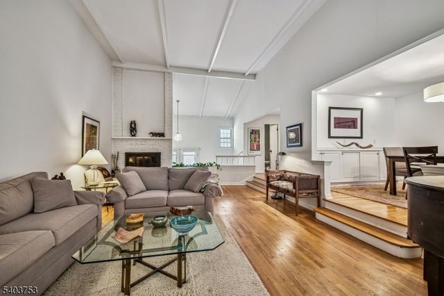 4 Brandywine Ct, Scotch Plains Twp., NJ 07076