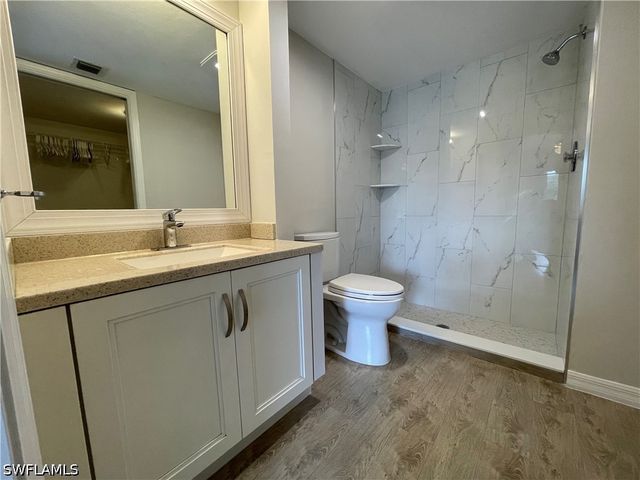 1200 Commonwealth CIR 103, Naples, FL 34116