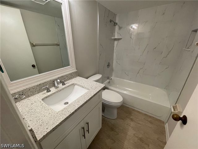 1200 Commonwealth CIR 103, Naples, FL 34116