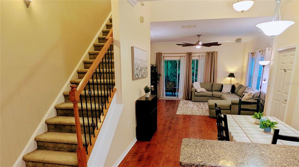 Image 12 of property listing at 20115 INDIAN ROSEWOOD DRIVE, Tampa, FL 33647