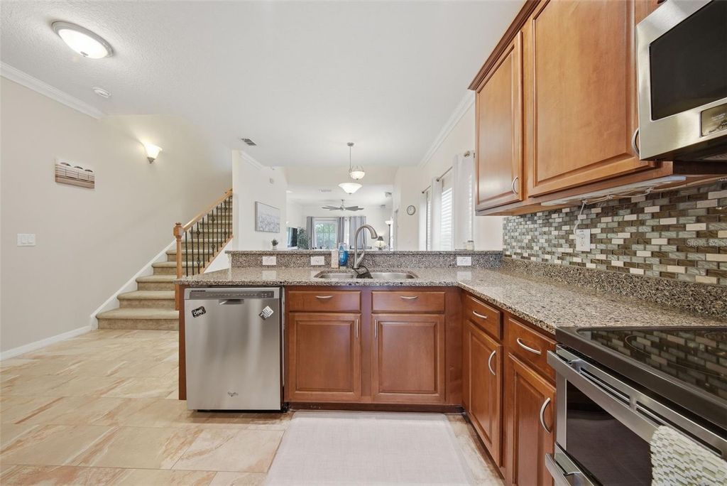 Image 15 of property listing at 20115 INDIAN ROSEWOOD DRIVE, Tampa, FL 33647
