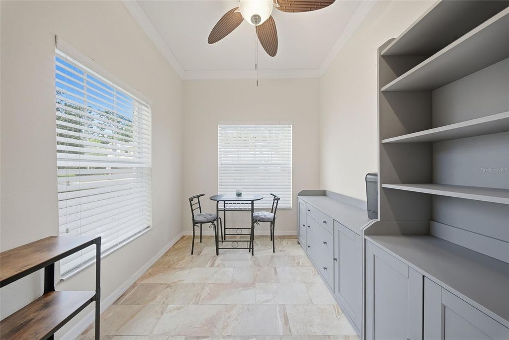 Image 17 of property listing at 20115 INDIAN ROSEWOOD DRIVE, Tampa, FL 33647