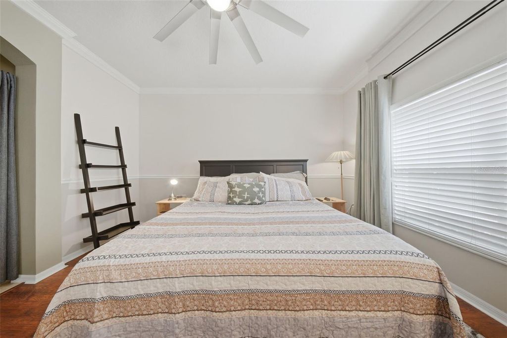 Image 20 of property listing at 20115 INDIAN ROSEWOOD DRIVE, Tampa, FL 33647