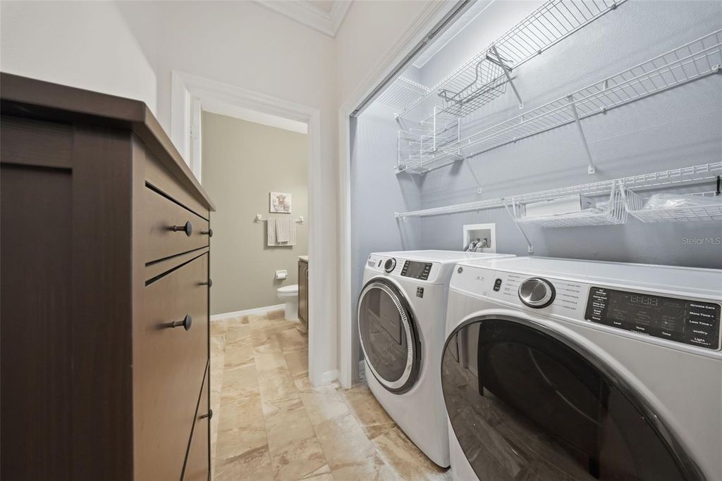 Image 31 of property listing at 20115 INDIAN ROSEWOOD DRIVE, Tampa, FL 33647