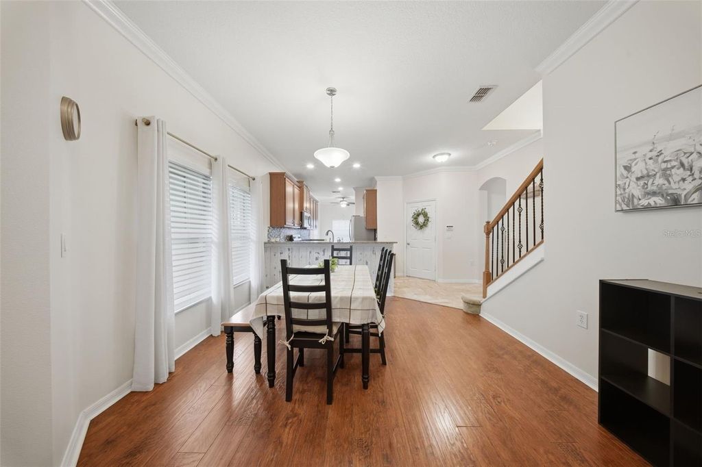Image 10 of property listing at 20115 INDIAN ROSEWOOD DRIVE, Tampa, FL 33647