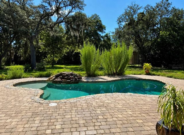 1521 SHADOW PINES DRIVE, New Smyrna Beach, FL 32168