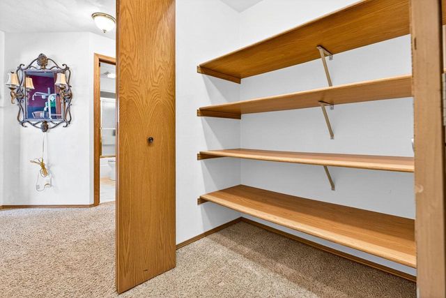 W2967 FARMSTEAD DRIVE, Appleton, WI 54915