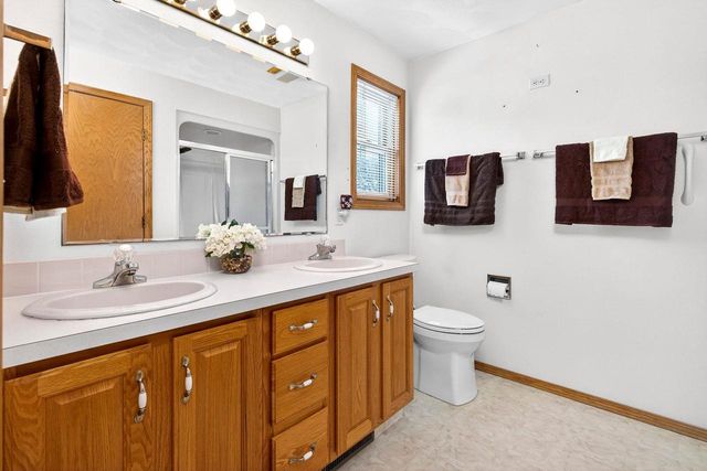 W2967 FARMSTEAD DRIVE, Appleton, WI 54915