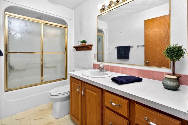 W2967 FARMSTEAD DRIVE, Appleton, WI 54915