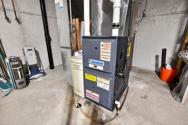 W2967 FARMSTEAD DRIVE, Appleton, WI 54915